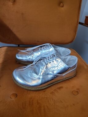 Barefoot Metallic Silver Women's Leather Wingtip Oxford Artisan Shoes 37